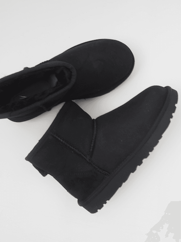 UGG Classic Mini II Black