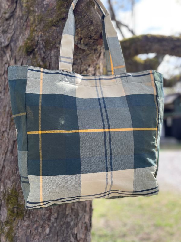 Barbour Telfield Tote Tartan