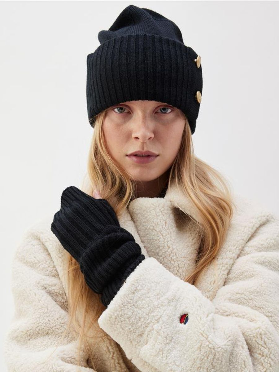 Busnel Roya Beanie Black